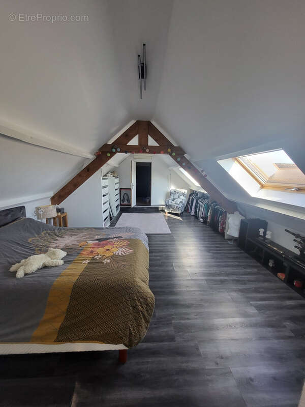 Maison à VILLETHIERRY