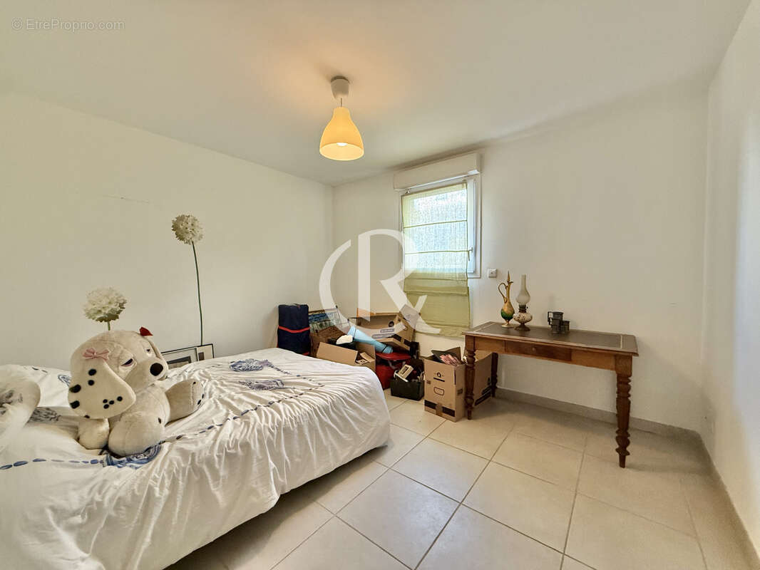 Standing - t4 avec terrasse - photo 9