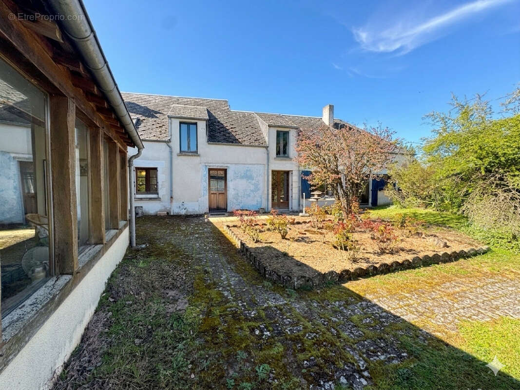 Maison à BOU