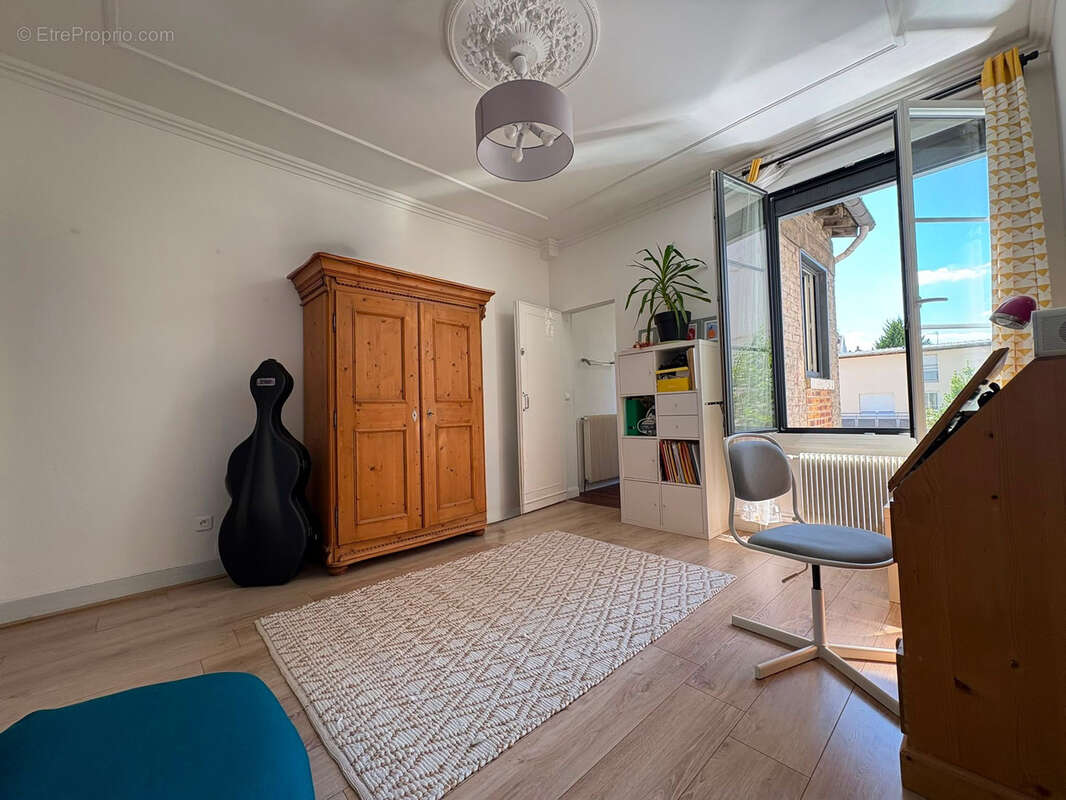 Maison de ville avce terrasse - secteur cernay - photo 10