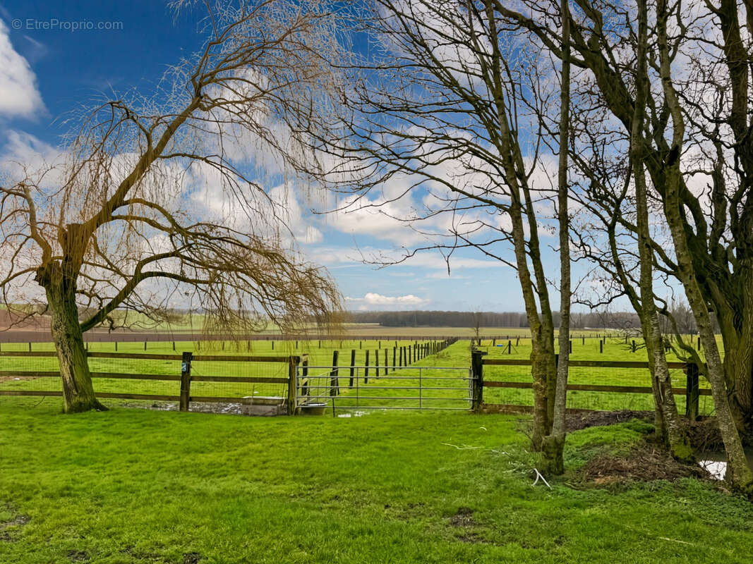 Maison à AZANNES-ET-SOUMAZANNES
