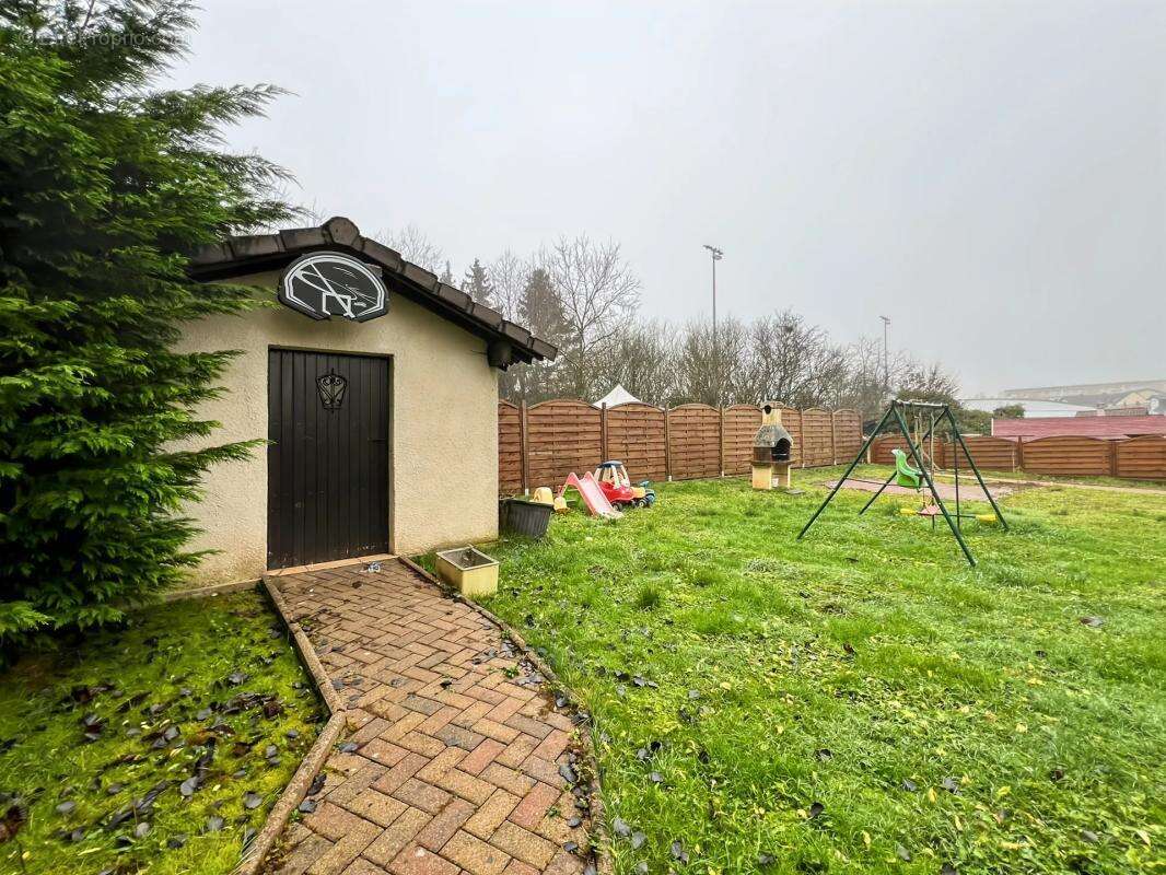 Maison à BEHREN-LES-FORBACH