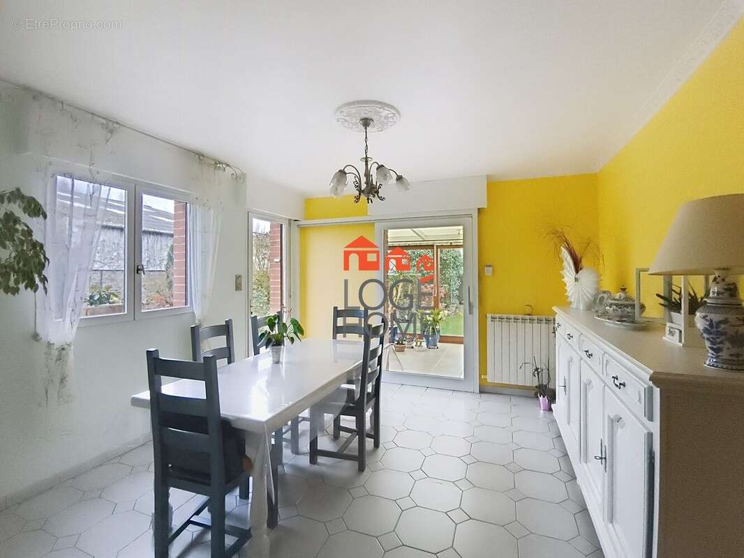 Maison à AMETTES