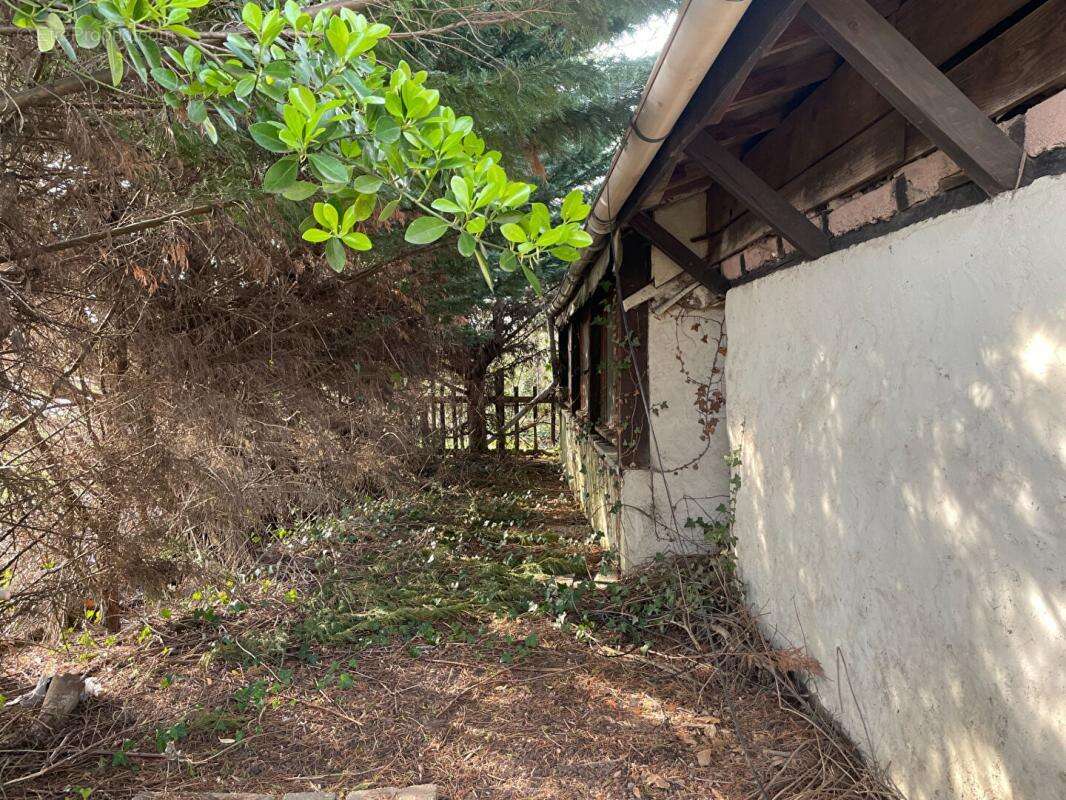 Maison La Roche En Brenil 2 pièce(s) 57 m2 - photo 4