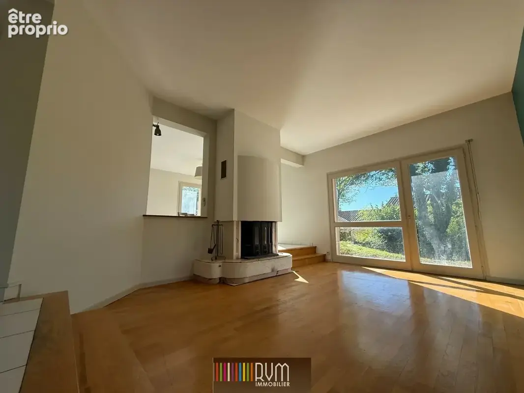 Maison 16 pièces 149 m² à vendre à Germagnat (01250) - photo 3
