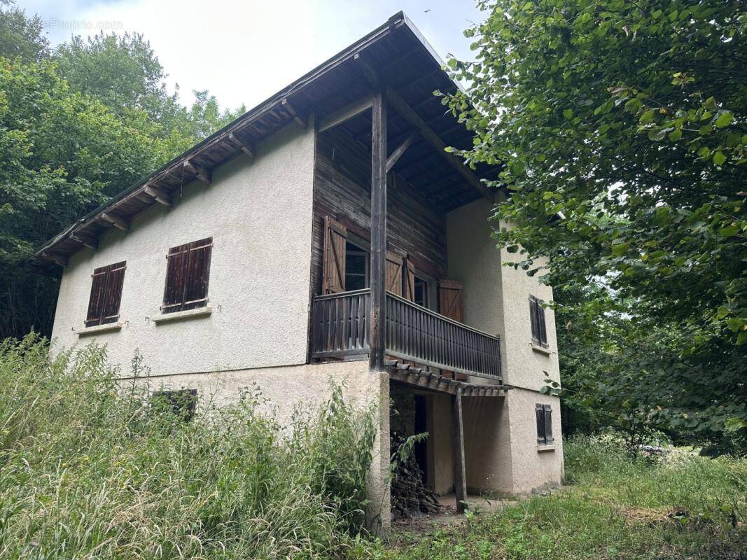 Maison à SAURAT