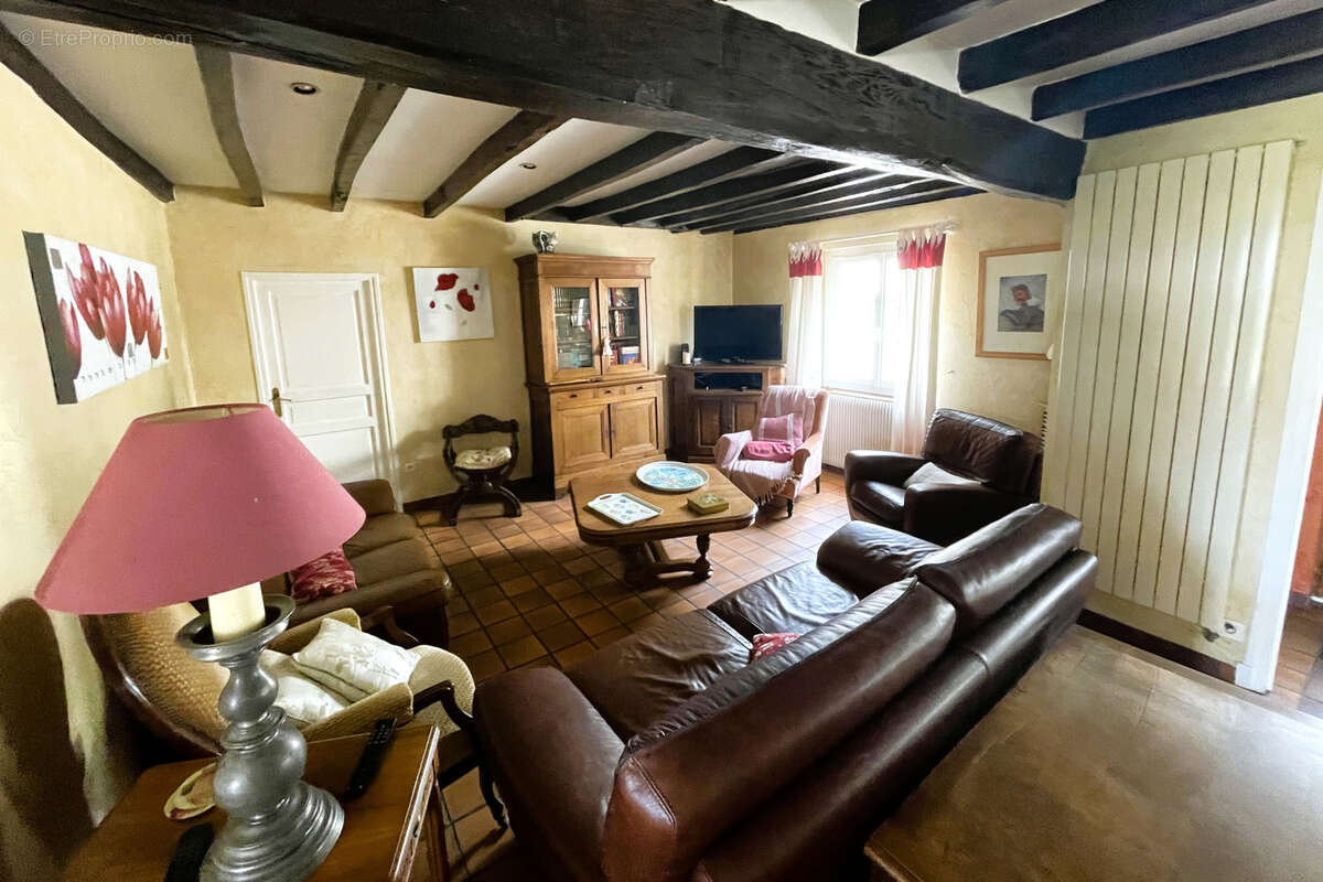 Maison à PERRIGNY-SUR-LOIRE
