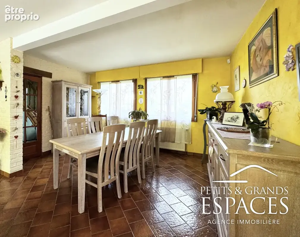 Une maison familiale de qualité dans un environnement privilégié - photo 9