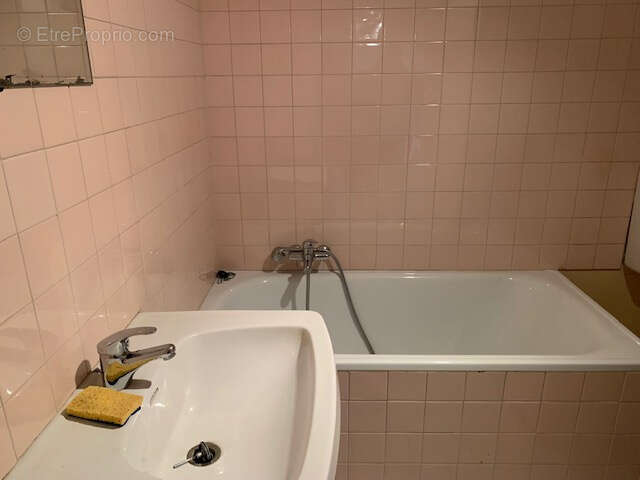 Maison à SAINT-THOMAS-DE-CONAC