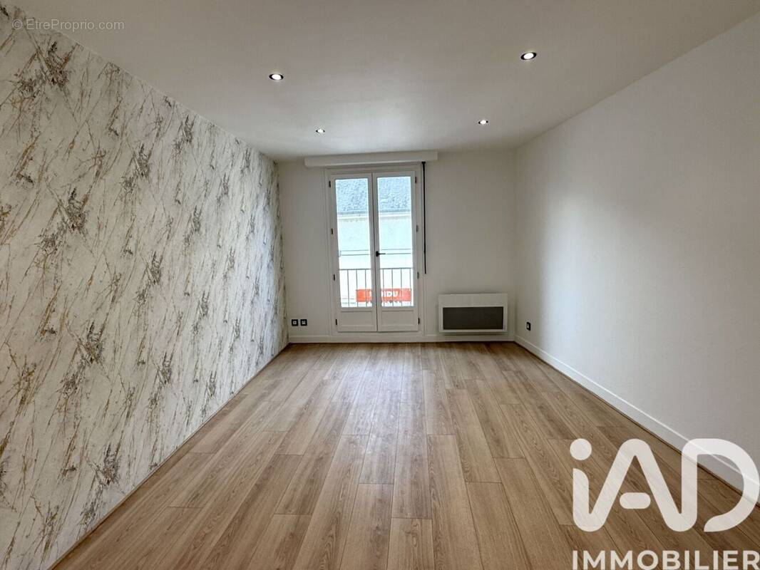 Photo 1 - Appartement à COMPIEGNE