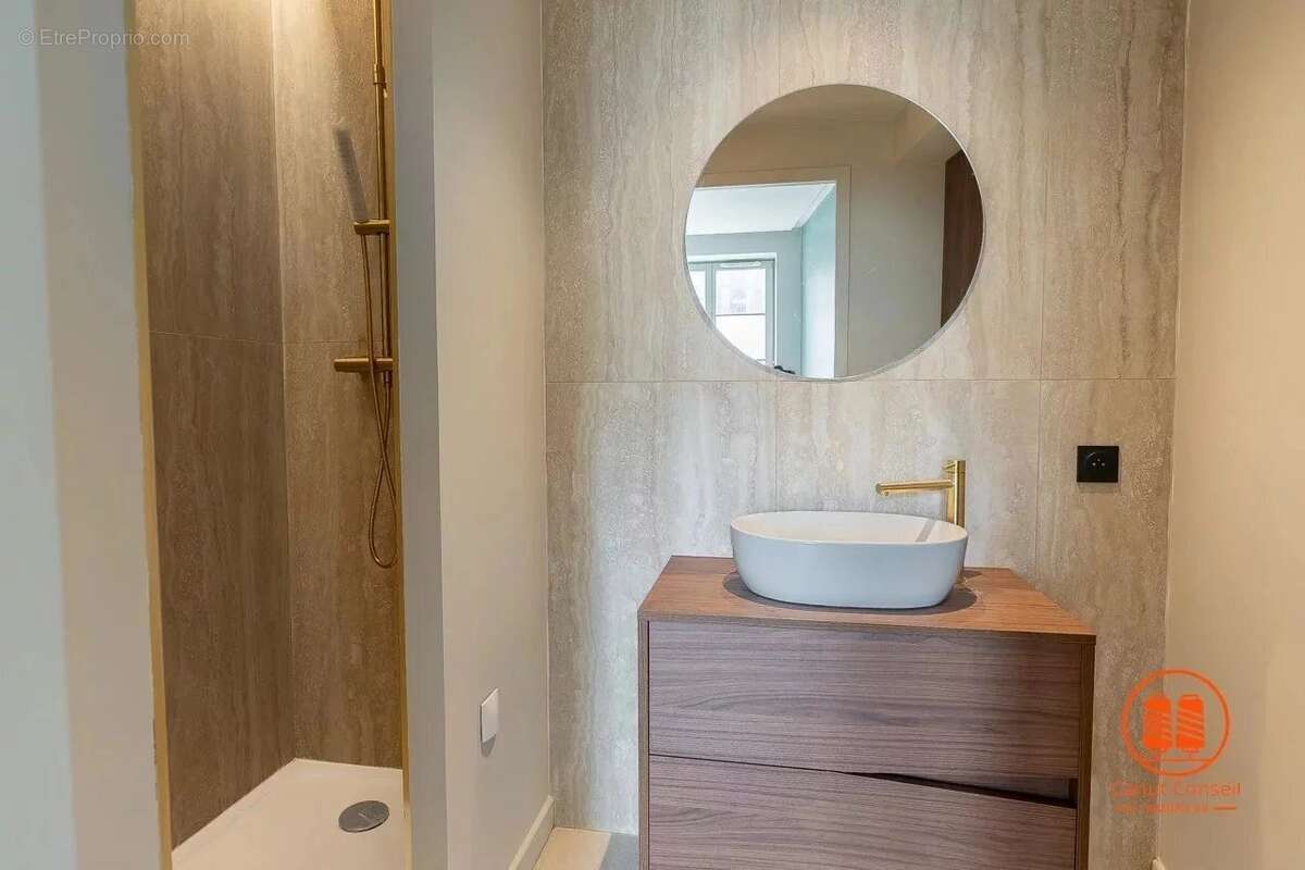 Appartement à LYON-1E