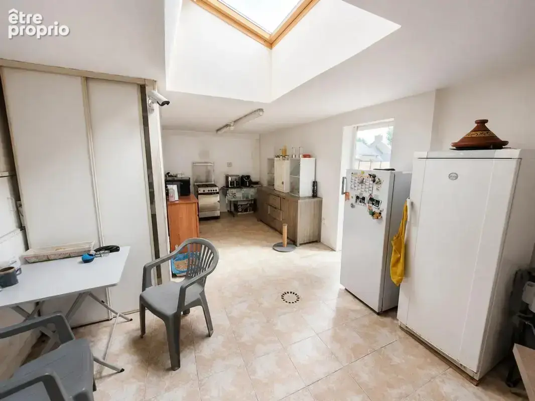 Maison de 7 pièces de 200 m² à Mesnil-Roc'h - photo 7