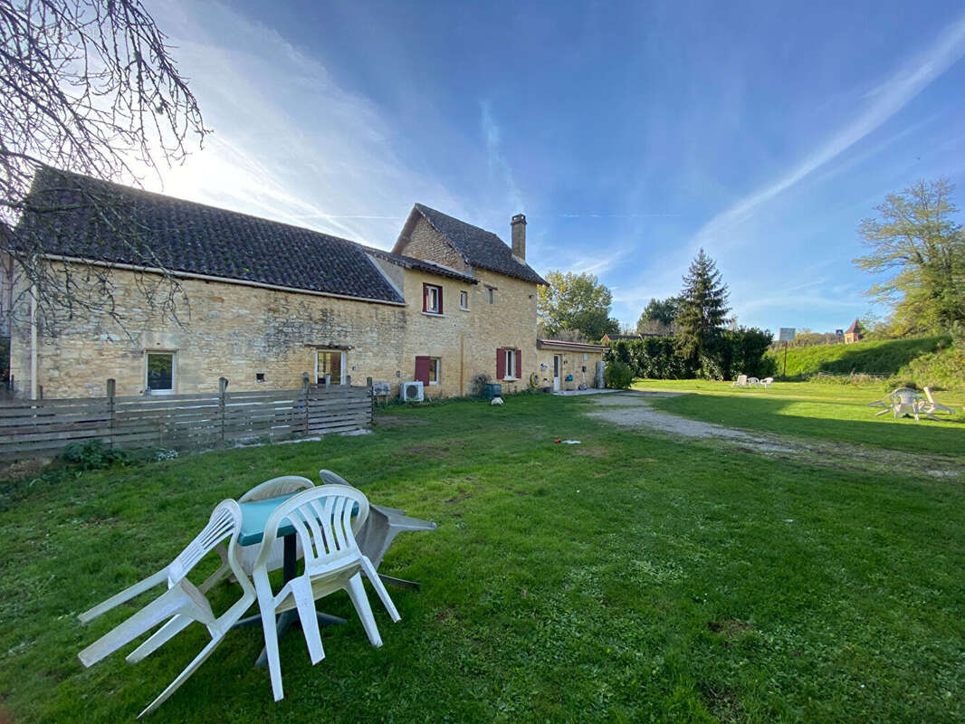 Propriété de charme toute en pierre du Périgord  225 m² - photo 14