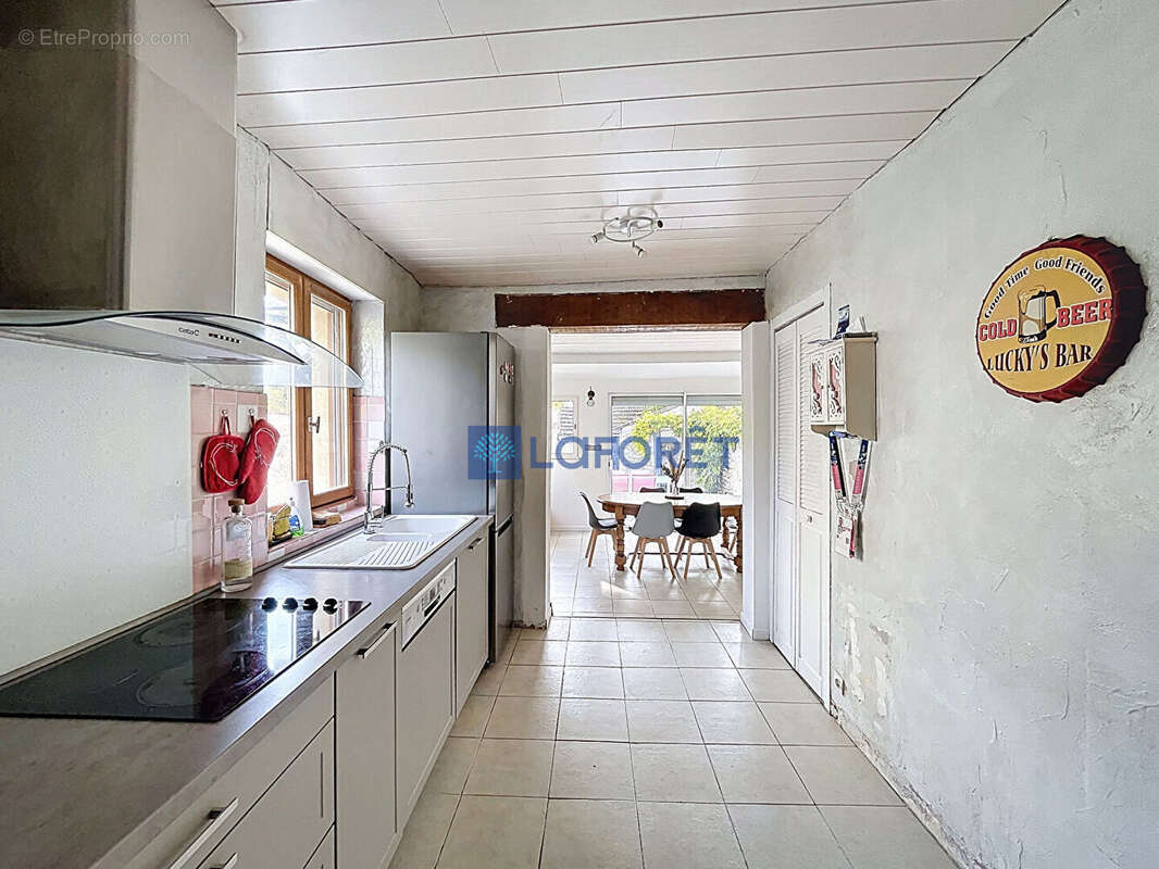 Maison à GIRONVILLE-SUR-ESSONNE