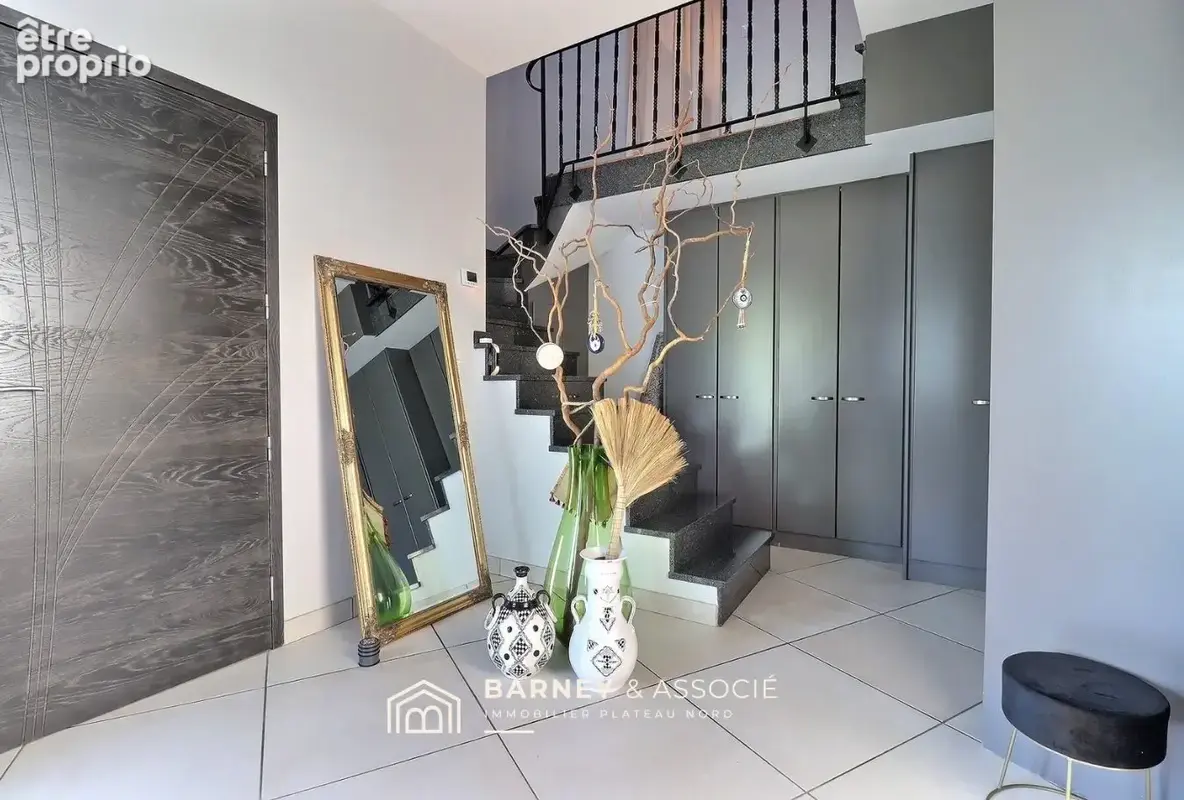 Maison 8 pièces 228 m² à vendre à Bois-Guillaume (76230) - photo 2