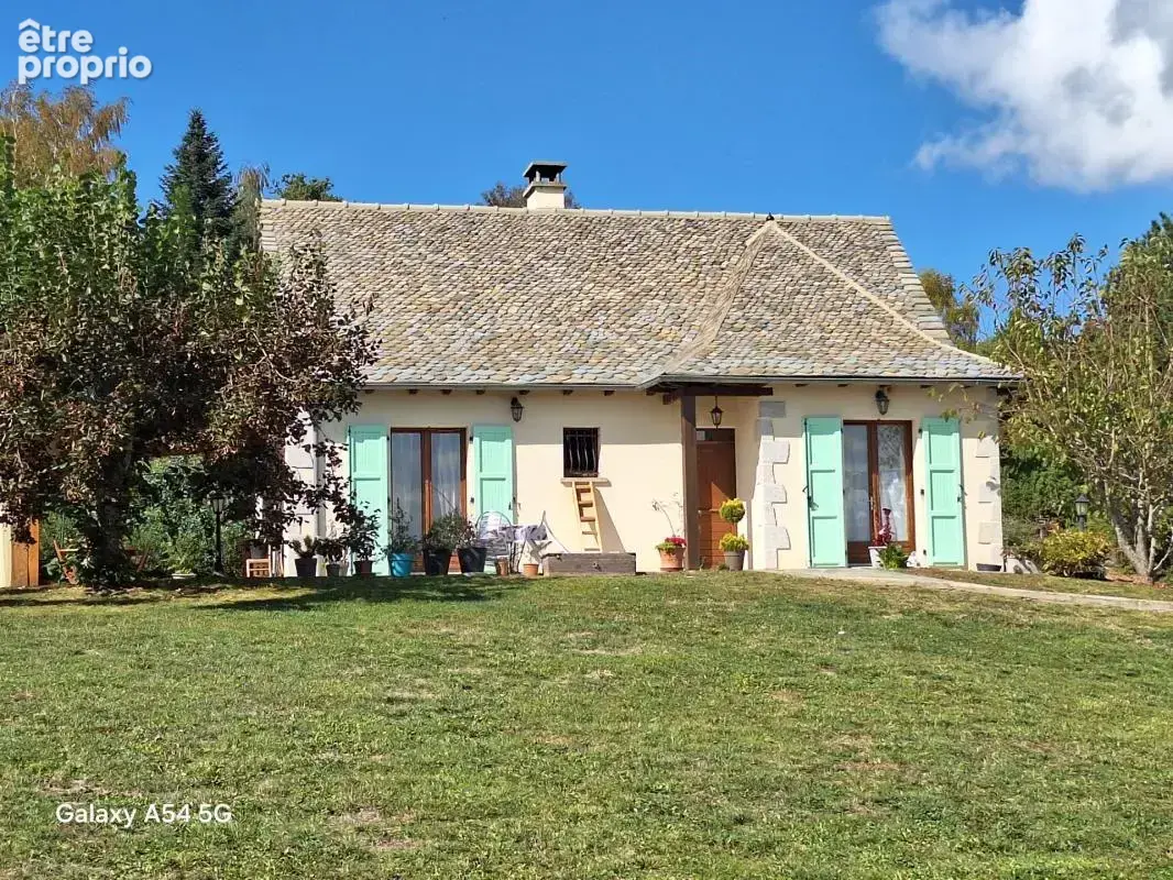 Maison 6 pièces 108 m² à vendre à Crandelles (15250) - photo 3