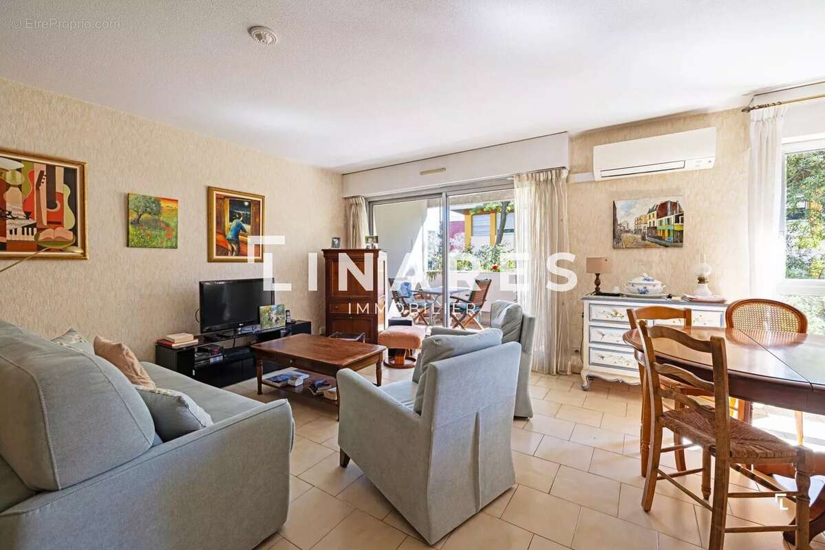 Appartement à MARSEILLE-9E