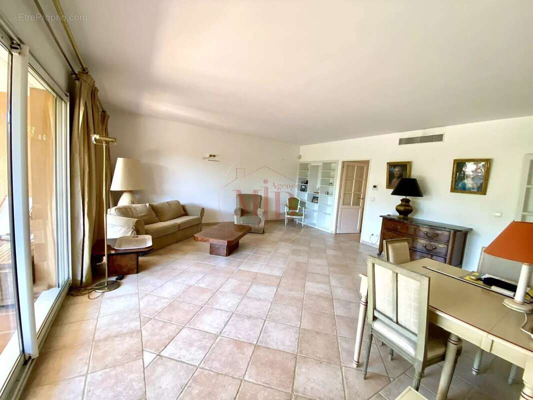 Aix ville  calme absolu sans vis a vis  securite optimale - photo 9