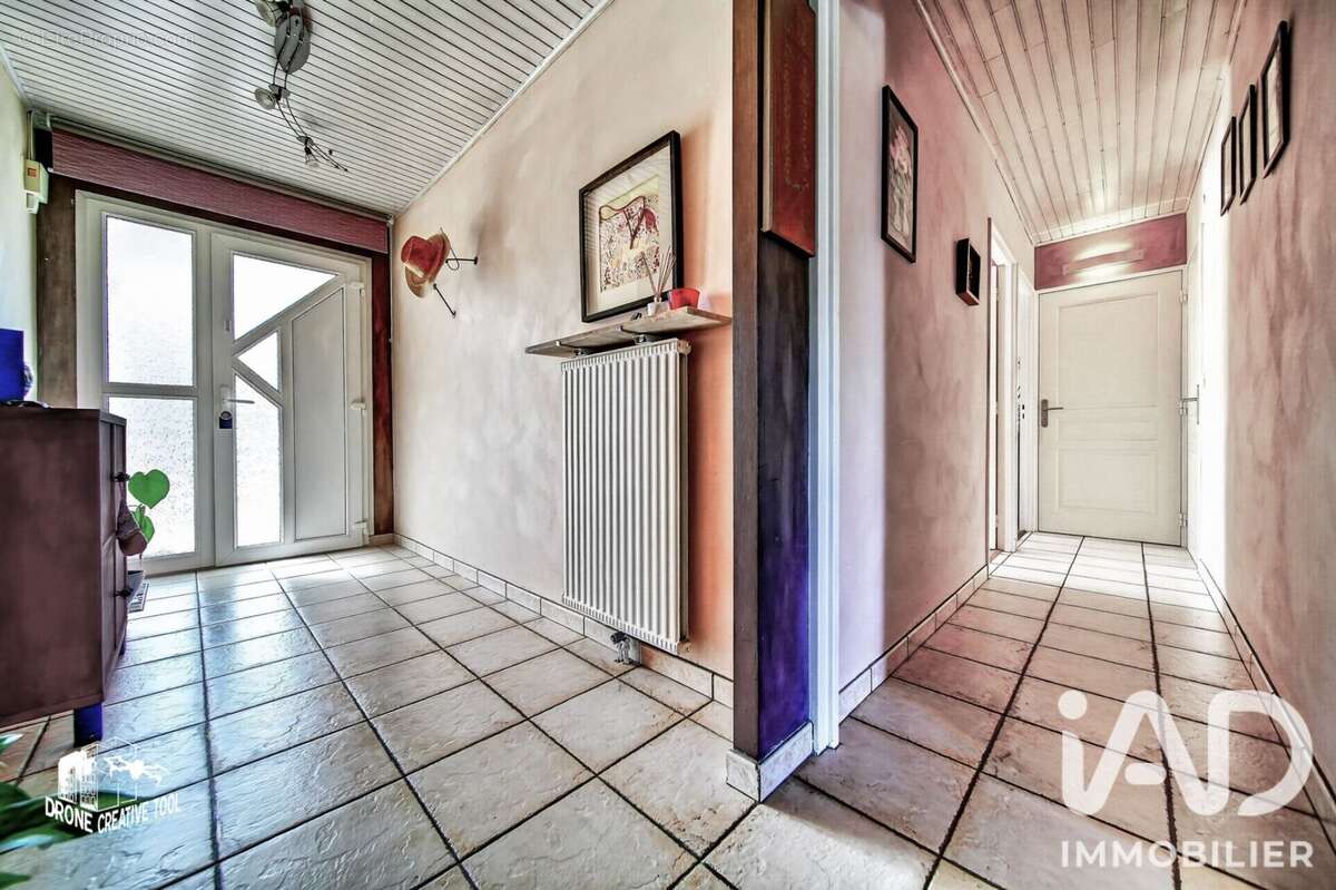 Maison 150 m² à Verny  - photo 2