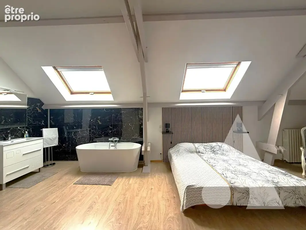 Maison avec sous-sol 4chambres et jardin et véranda - photo 10