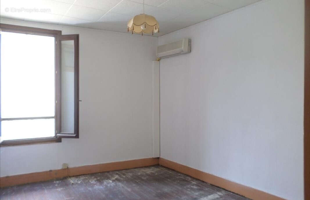 Maison à CHATEAUNEUF-SUR-CHER