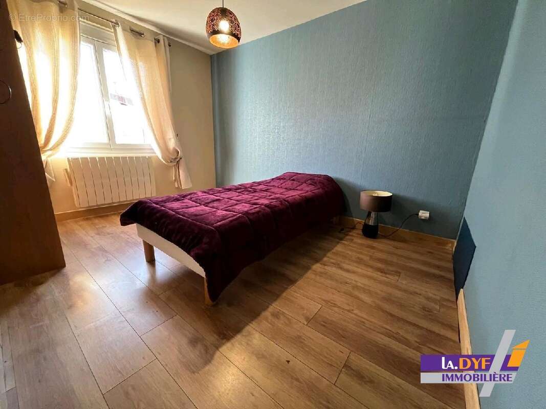 Maison à TREMBLAY-EN-FRANCE