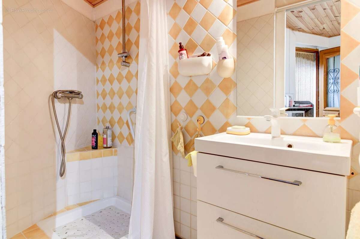 Maison à CAGNES-SUR-MER