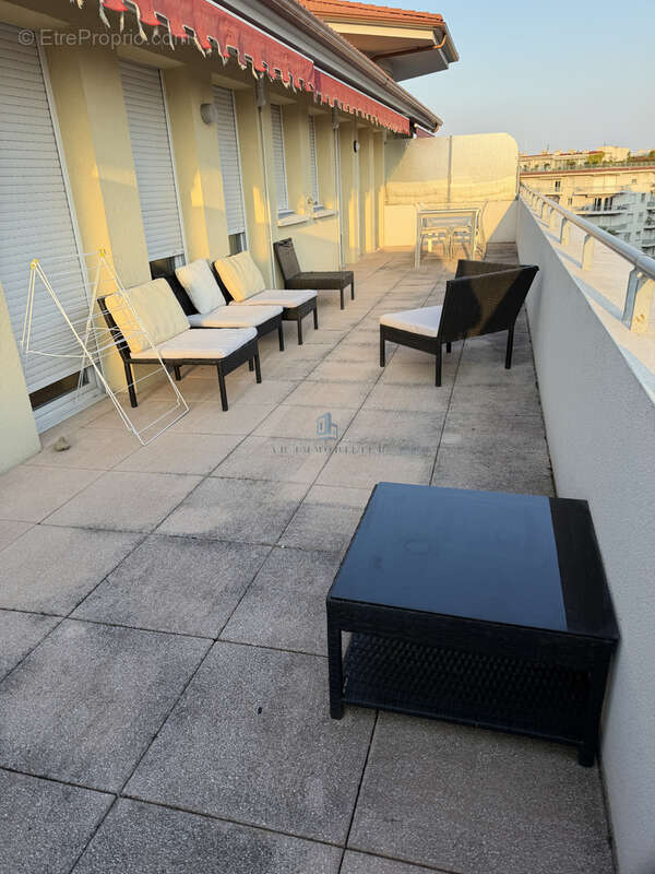 Appartement à MENTON