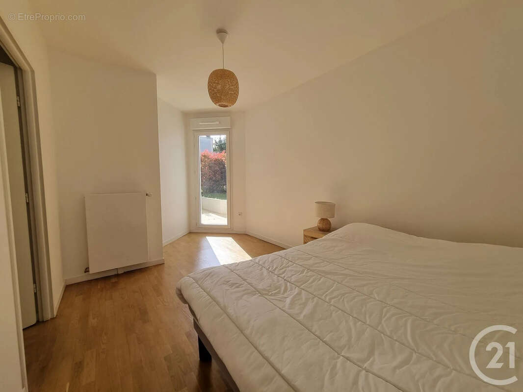 Appartement à SAINT-MAUR-DES-FOSSES