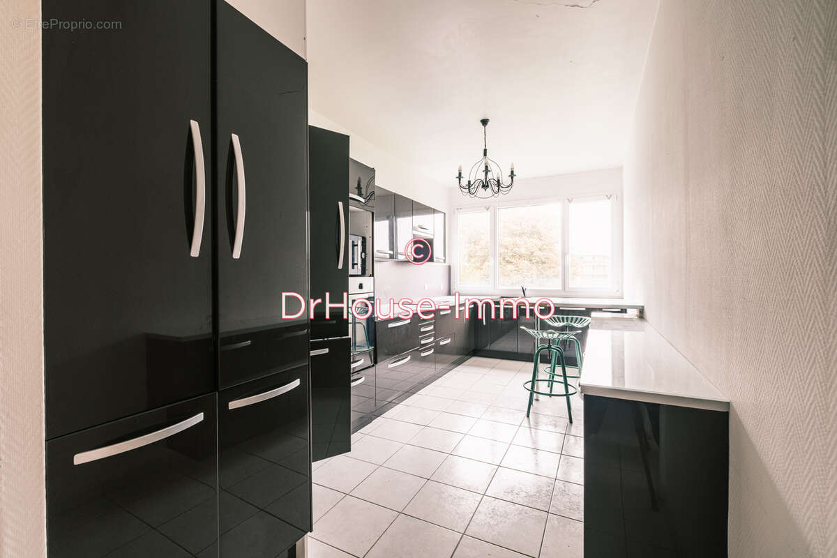 Appartement à NOISY-LE-ROI