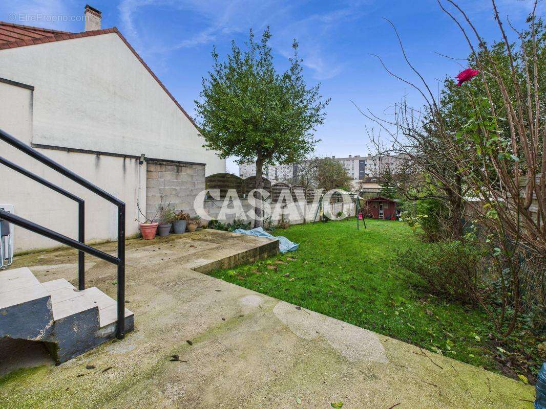 Maison à CHAMPIGNY-SUR-MARNE