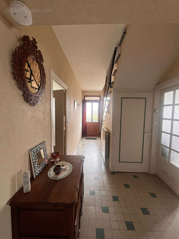 Maison à YZEURE