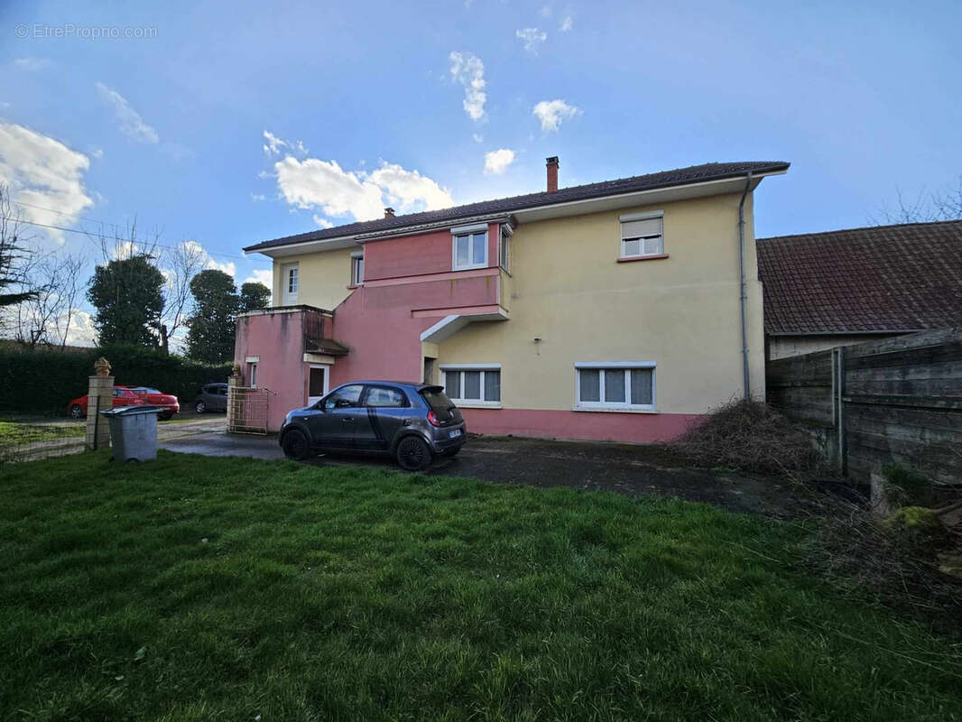Appartement à FRANLEU