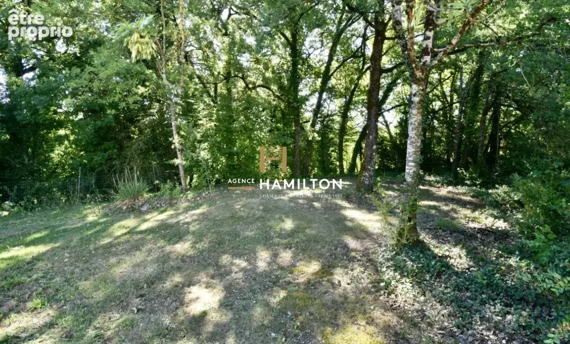 Superbe maison en pierre rénovée, avec bois et terrains attenants - photo 17