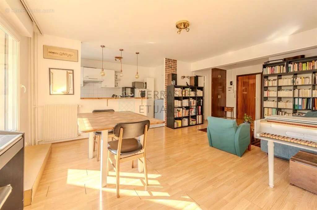 Appartement à PARIS-13E