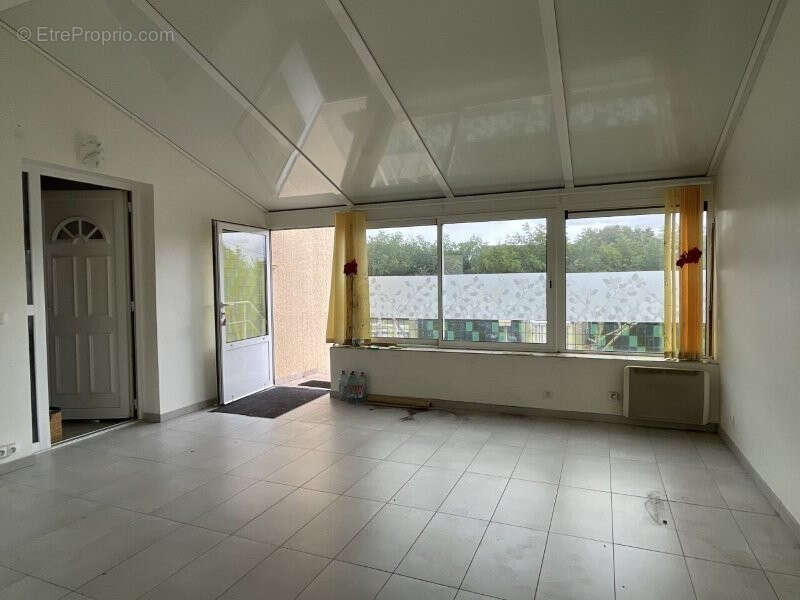 Maison de village à vendre dans Le Perche - photo 2