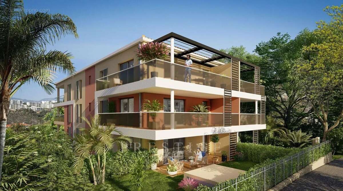 Appartement à SAINT-RAPHAEL