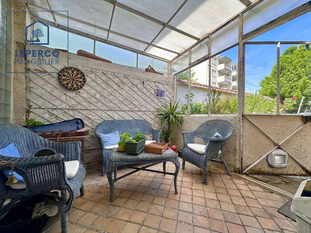 maison 5 pièces 107m² centre-ville - photo 4
