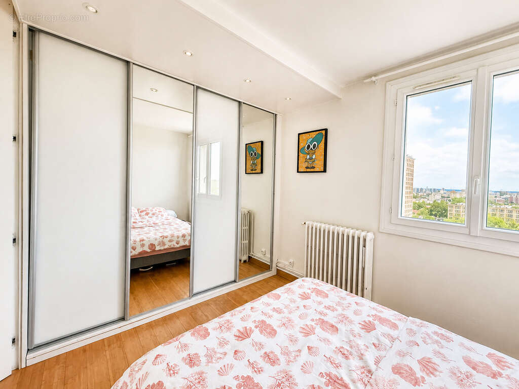 Appartement à CHATILLON