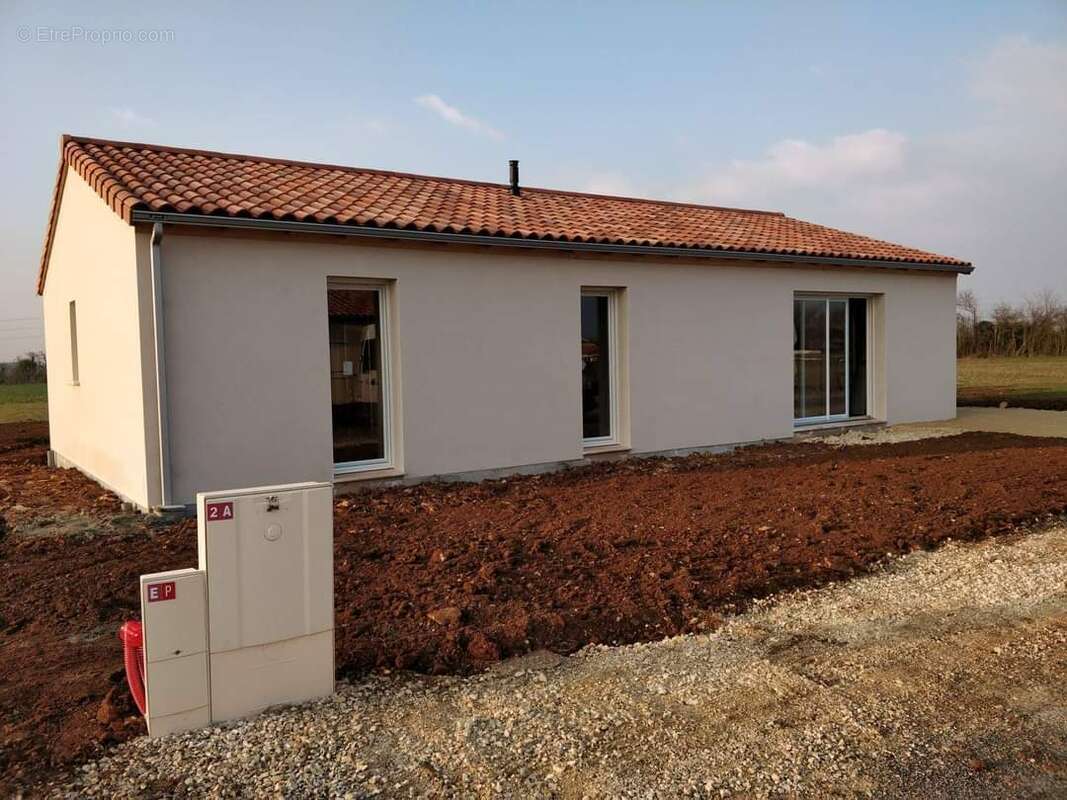 Photo 1 - Maison à ETABLES