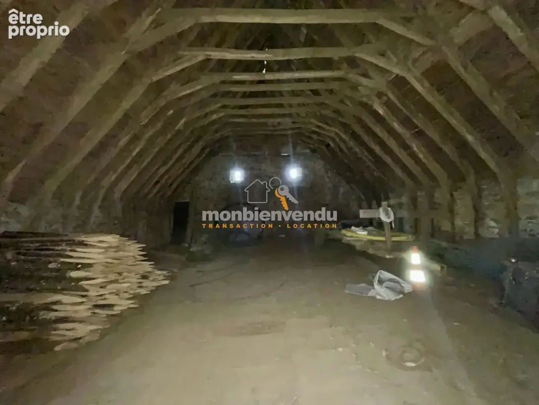 Maison 1 pièce 170 m² à vendre à Saint-Cernin (15310) - photo 6