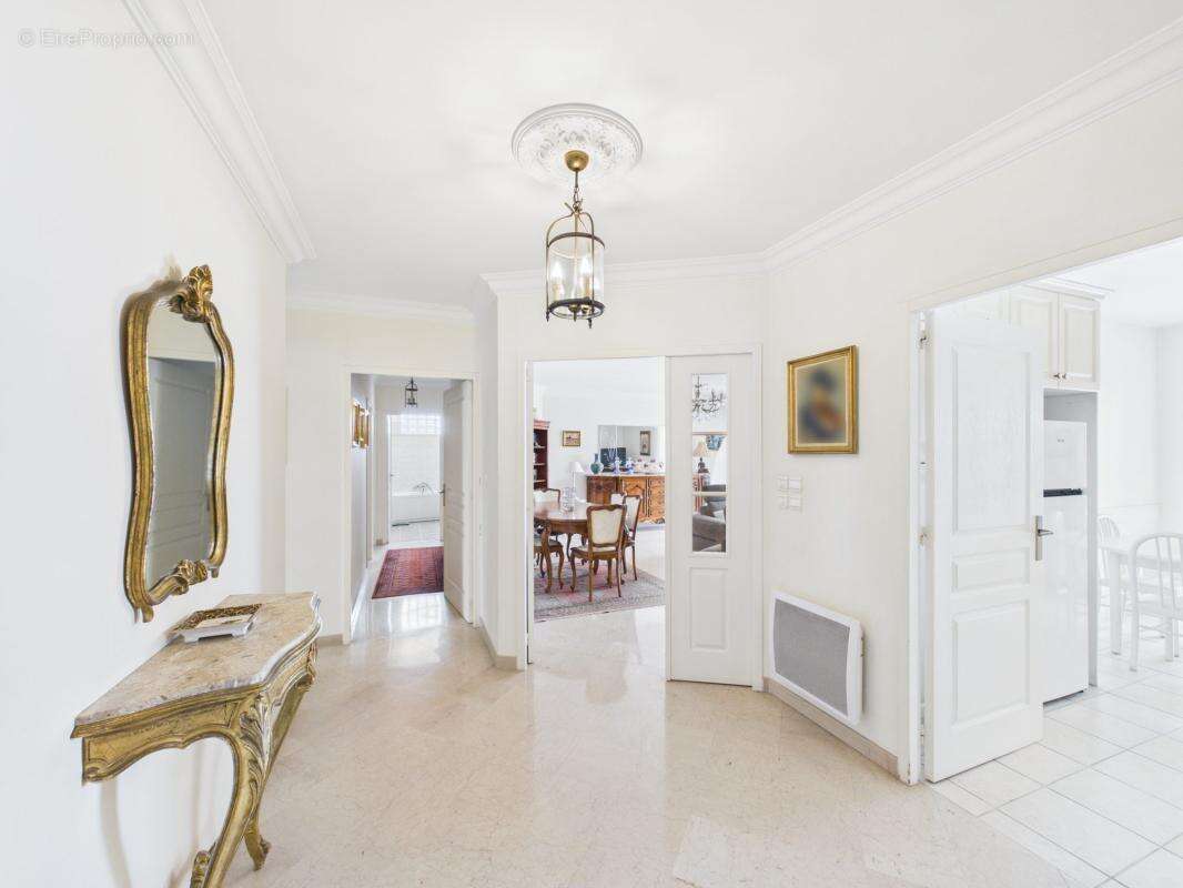 A vendre f4 de standing- res l'araucaria - ajaccio - photo 13