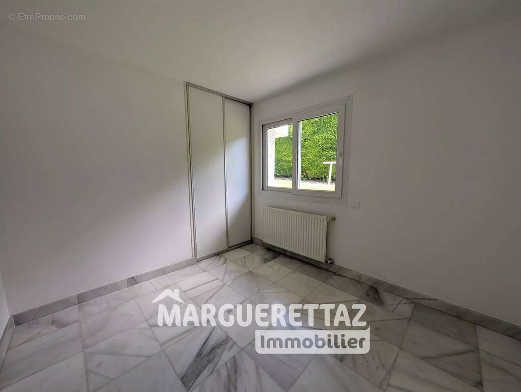 Maison à THYEZ