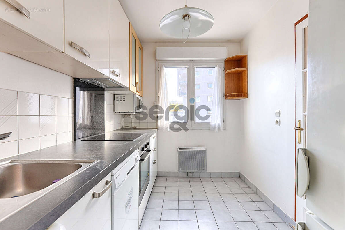 Appartement à ISSY-LES-MOULINEAUX