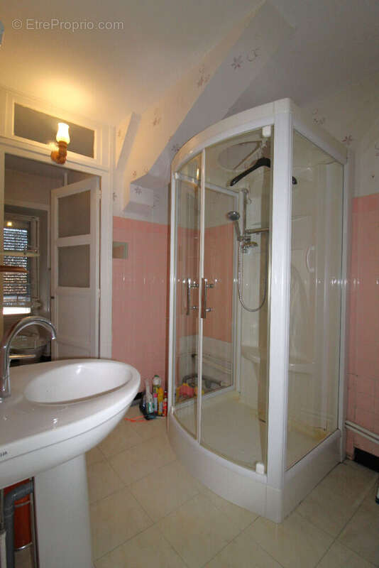 Appartement Montmorot 5 pièce(s) 96.6 m2 - photo 6