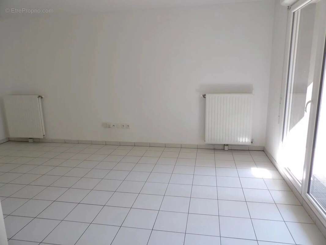 Appartement à MORANGIS