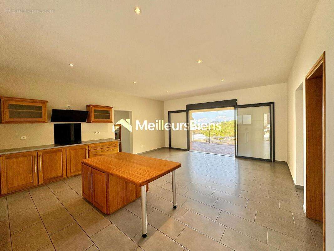 Maison à SAINT-JOSEPH