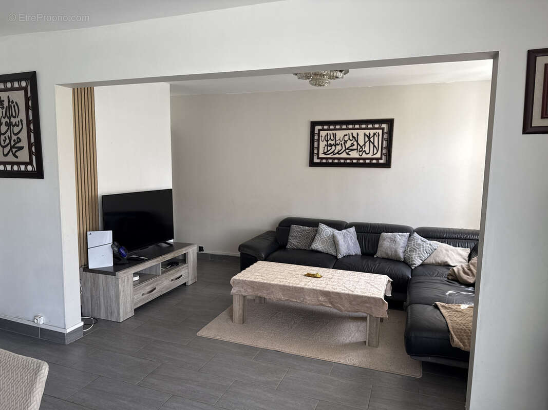 Appartement à PONTOISE