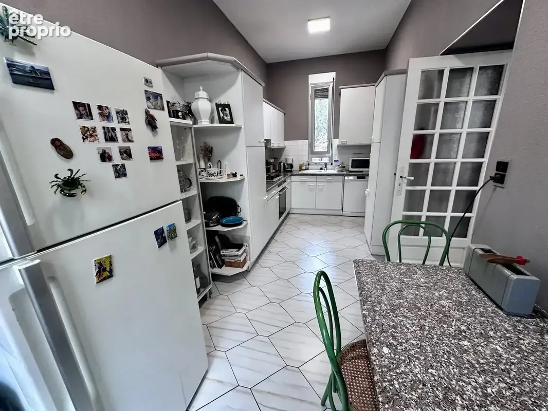 Vaste apt F4 dans maison bourgeoise, terrasses, atelier, cave - photo 8