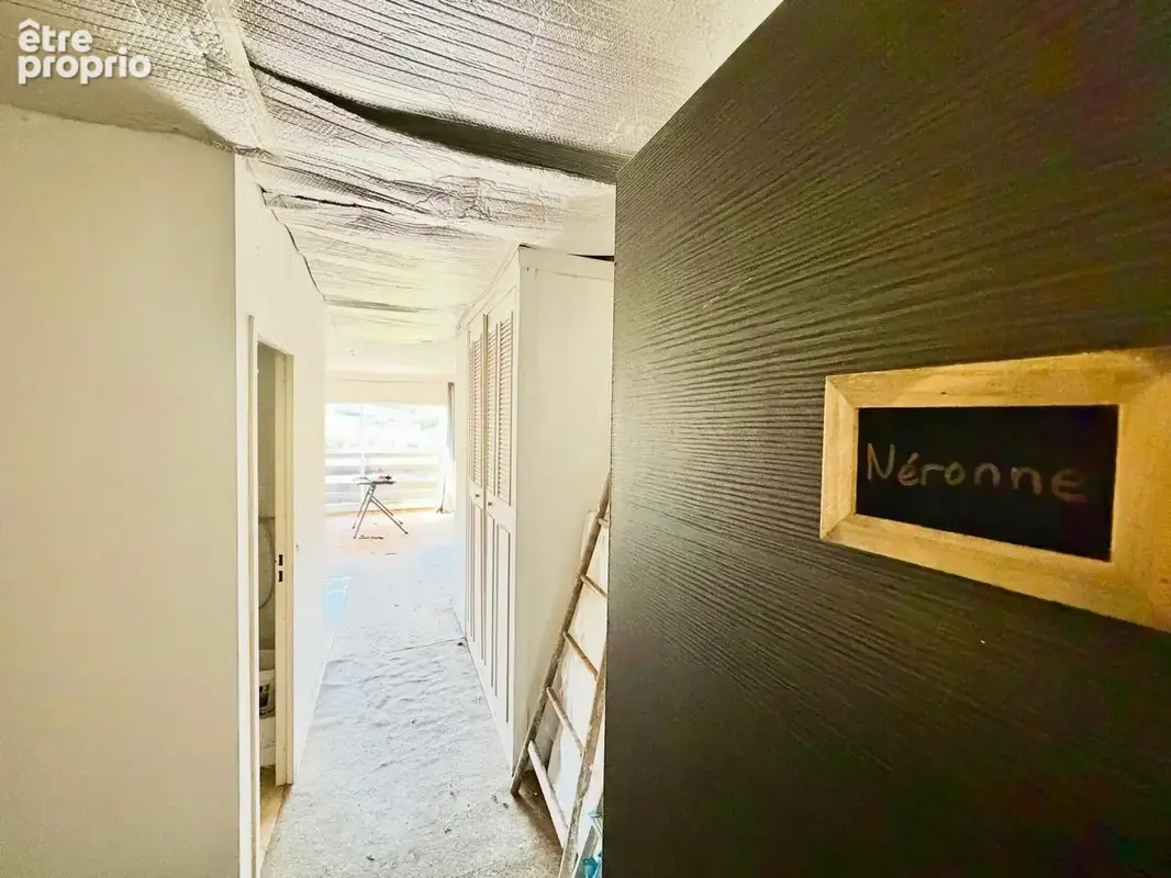 T2 nu à rénover 30m2 avec vue imprenable, parking, extérieur, prestations - photo 2